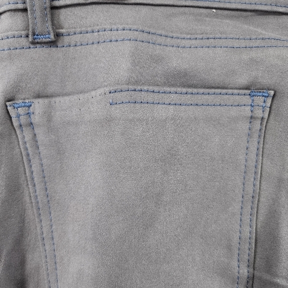 Blue Delta Men's Nick DiMaria Custom Made Mid Gray Jhino Straight Leg Jean - Picture 6 of 6